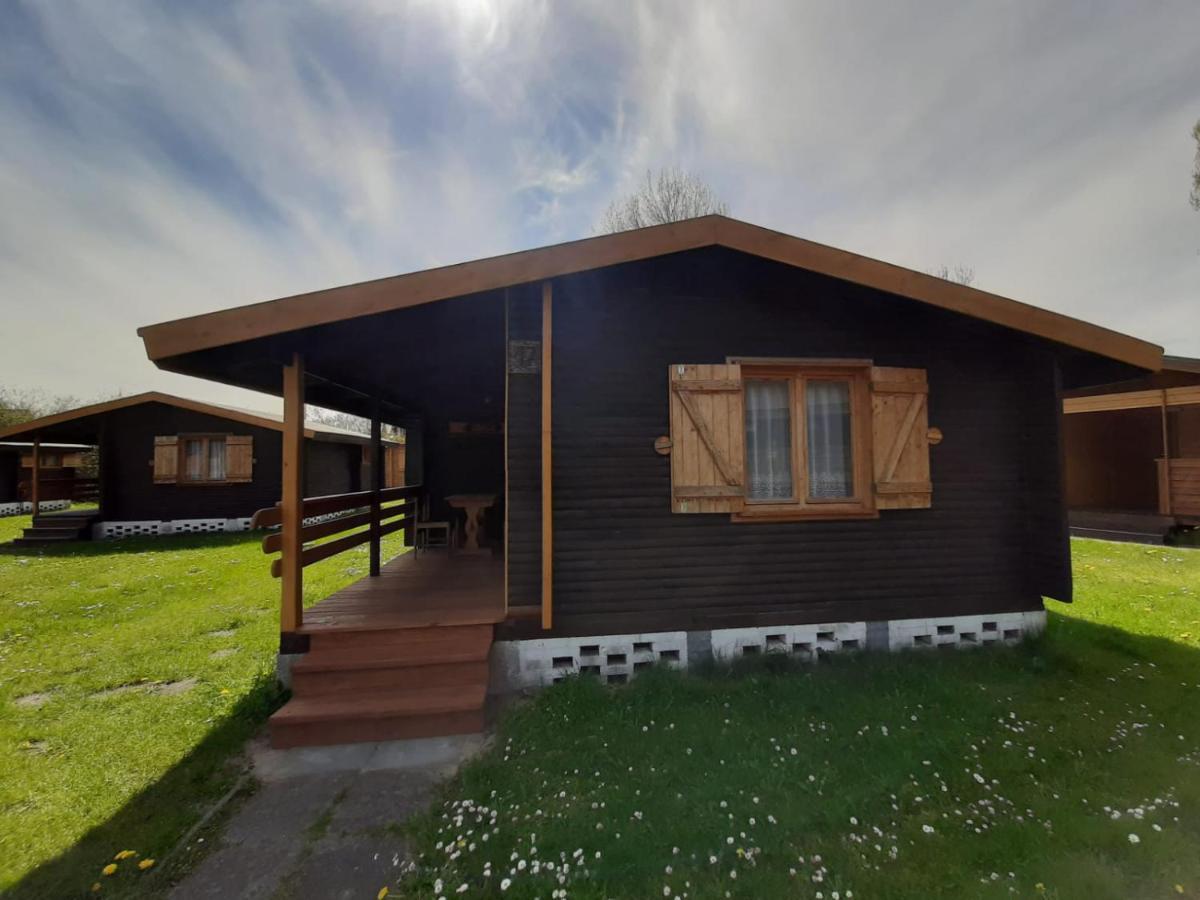 O.W. Sek Villa Karwia Exterior foto